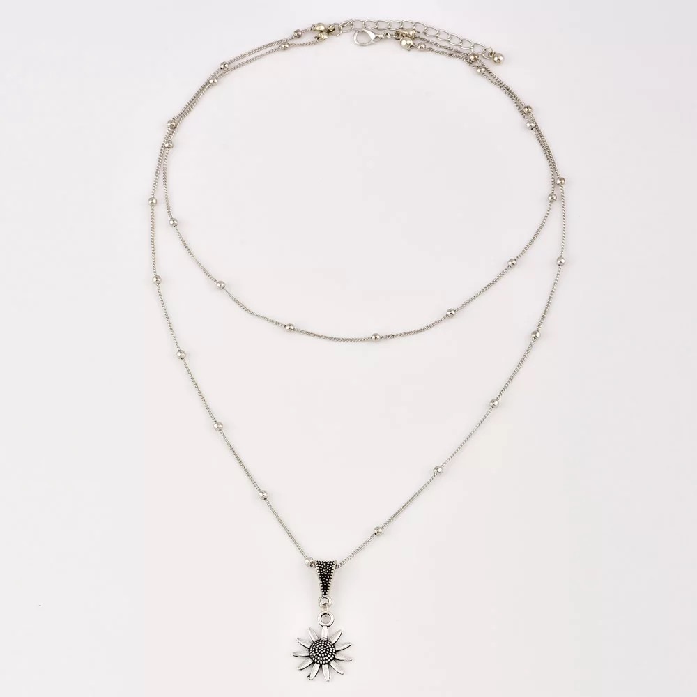 3/$30 🤍 Sunflower Layered Necklace - Picture 3 of 6